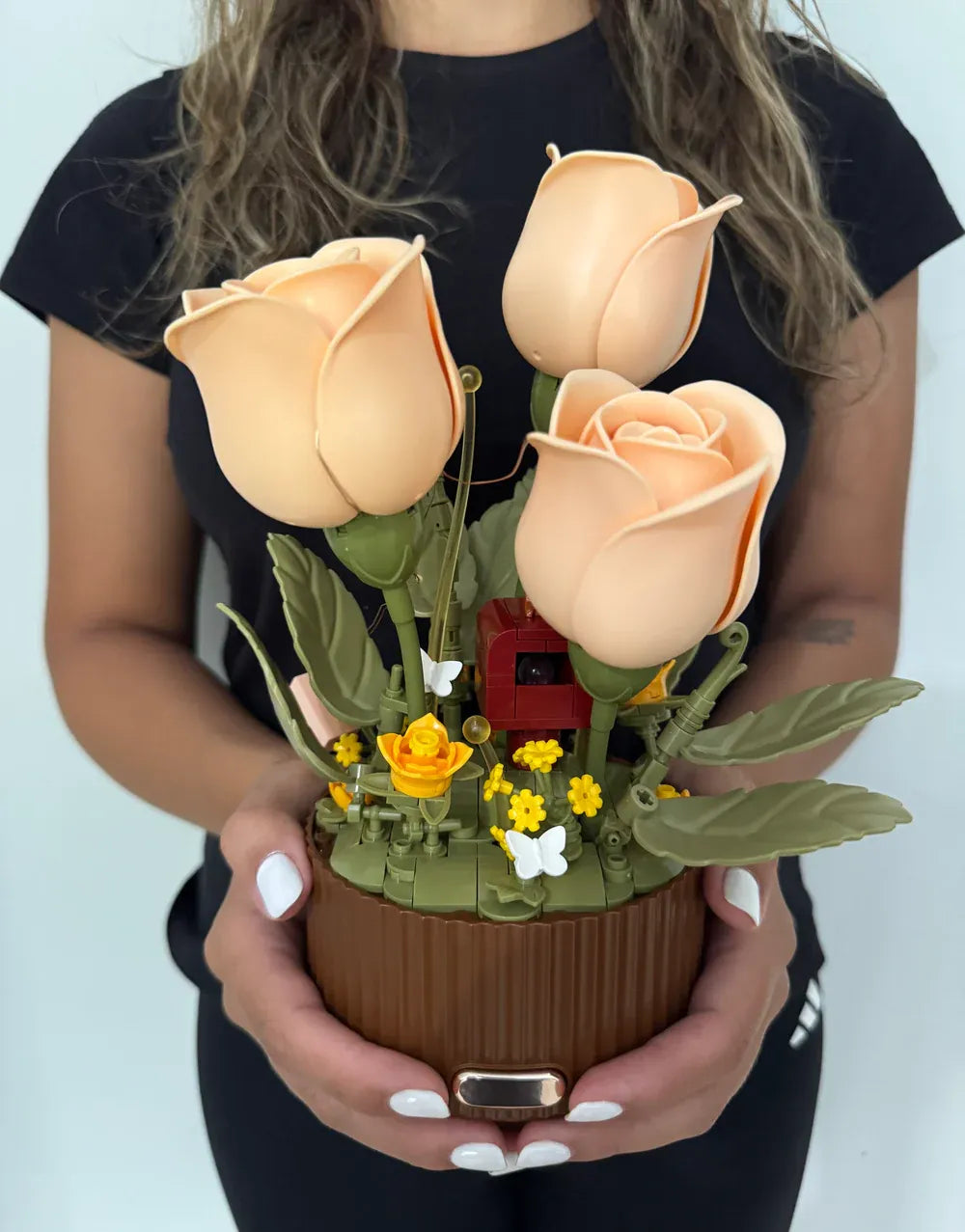Artisan Blooms: DIY Rose Bouquet Kit